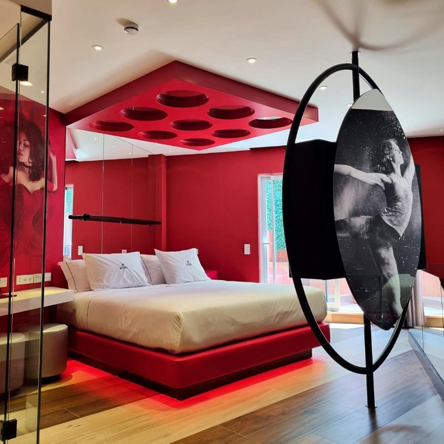 Motel para Casais Avenue - Lovely Madri
