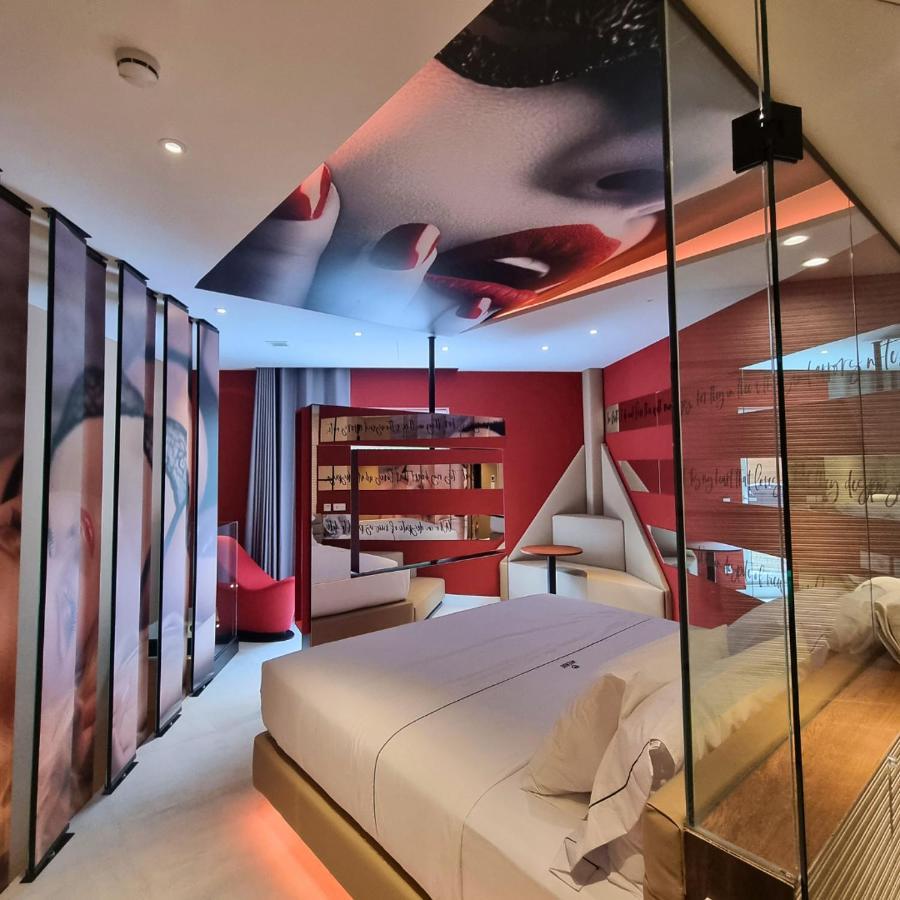 Avenue - Lovely Motel para Casais